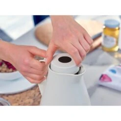 Leifheit Harmonic Isoleerkan 1.0 L Wit -Default Template 2 102 8542 3 1