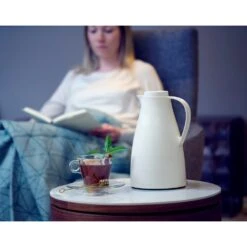 Leifheit Harmonic Isoleerkan 1.0 L Wit -Default Template 2 102 8542 8 1