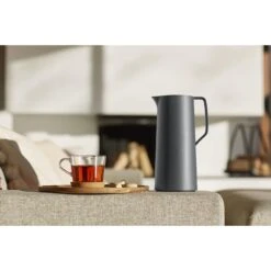 Tefal Motiva Isoleerkan 1 Liter Grijs 11 Tefal Motiva Isoleerkan 1 Liter Grijs -Default Template 2 104 0110 5 1